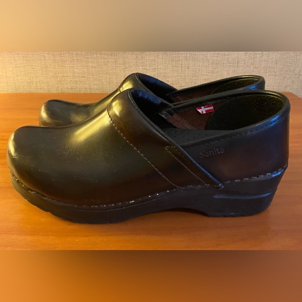 Sanita Pro. Cabrio Women's in Brown